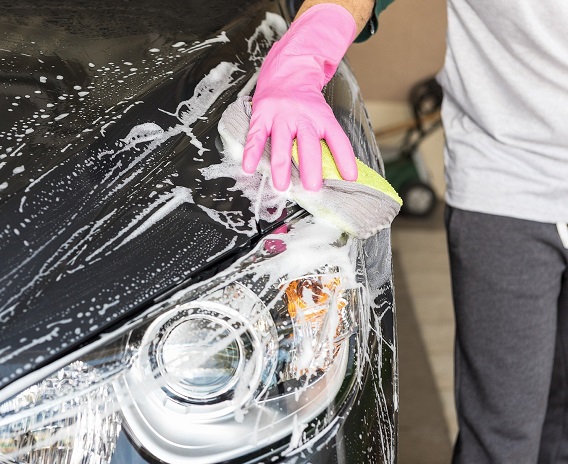 CarJiyo on-demand car wash service